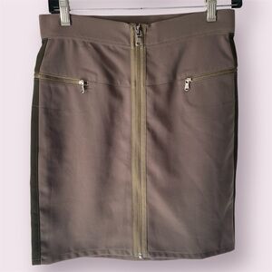 Marc By Marc Jacobs Brown Zippered Pencil Skirt. Size 4